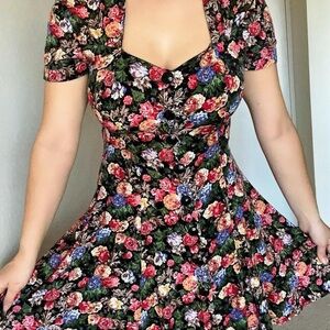Vintage Joni Blair floral fit & Flare Mini Dress with black buttons size S